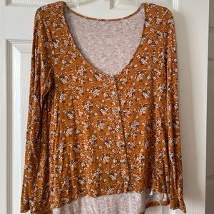 American Eagle Floral Blouse